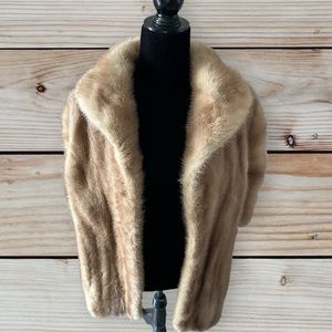 Elegant Tan Faux Fur Cape